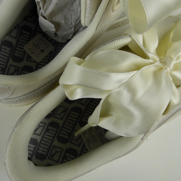 PUMA Basket Heart Night Sky Sneaker Shoes NIB - Picture 4 of 7